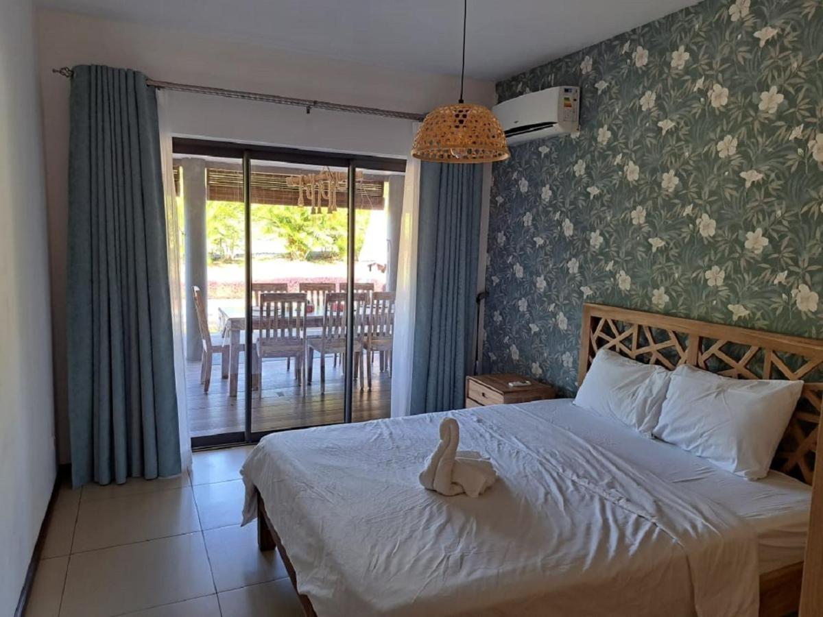 Grand Bay Luxury Villa With Pool & Garden Exteriör bild